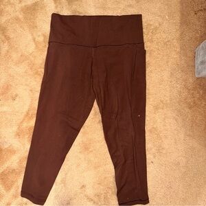 ATHLETA SALUTATION STASH 7/8 leggings with pockets in brown